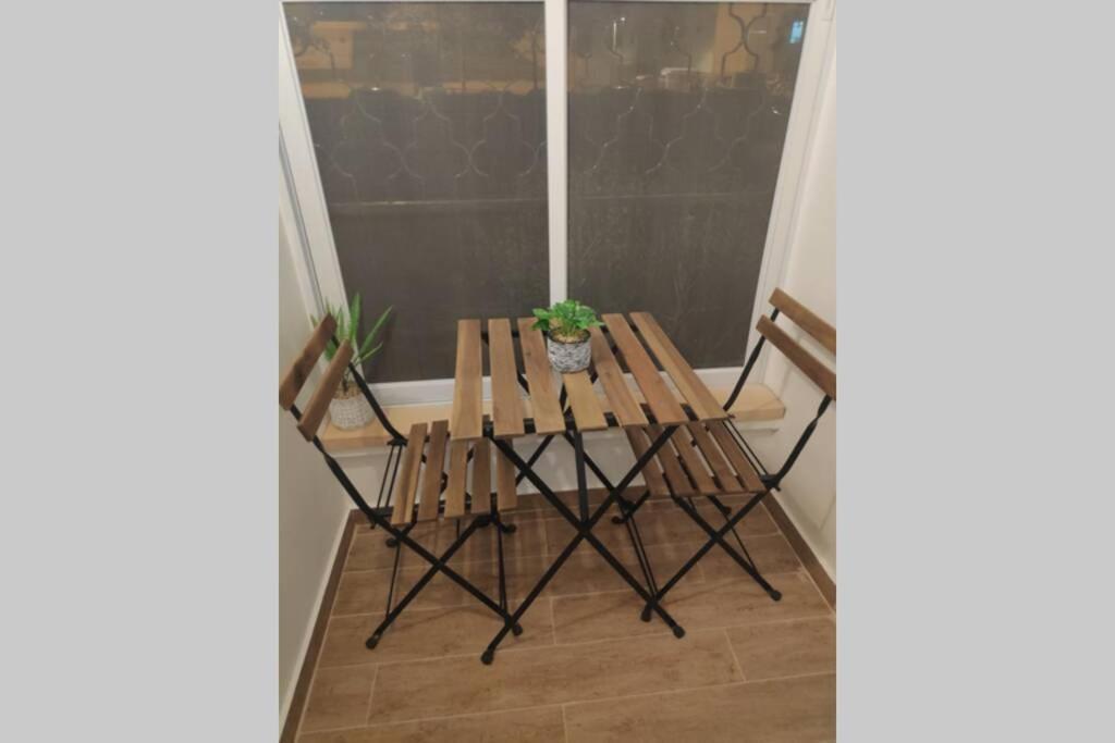 Centrally-Located Quiet Cozy Loft Apartment Beersheba Exteriör bild