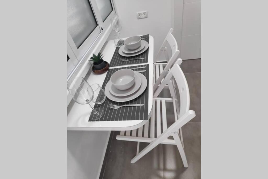 Centrally-Located Quiet Cozy Loft Apartment Beersheba Exteriör bild